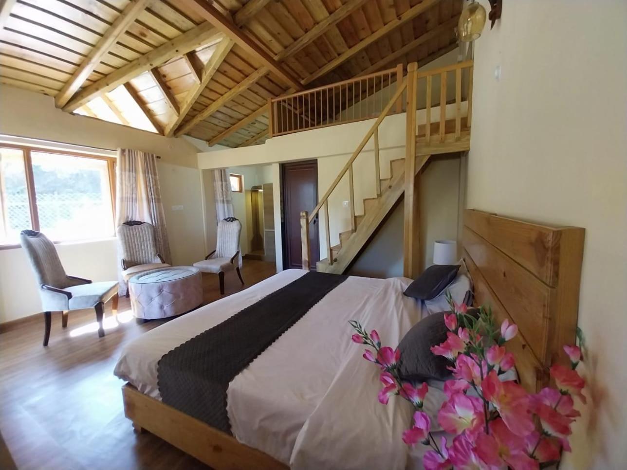 Anmol Paradise Hotel Mukteshwar Exterior foto